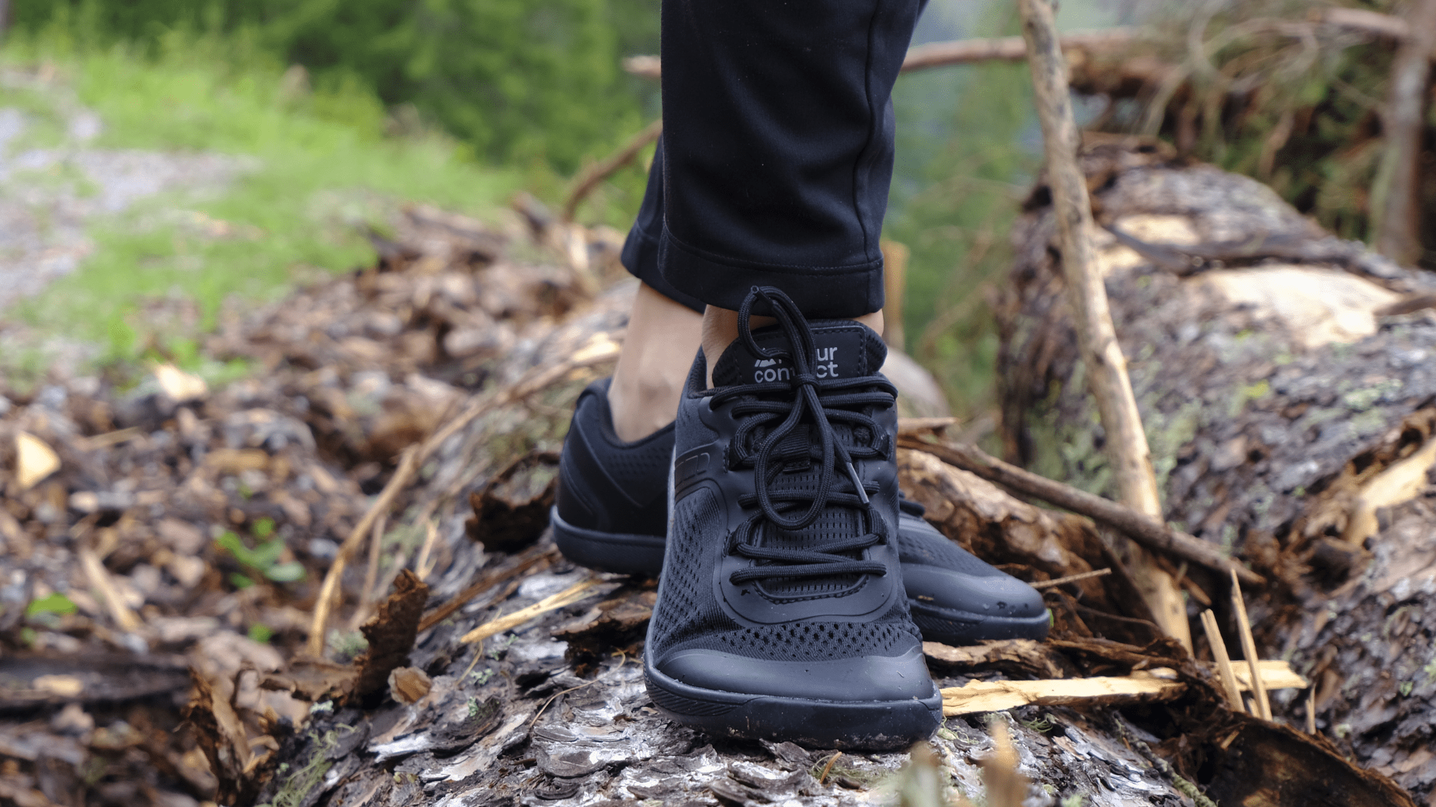 Discover 8 benefits of barefoot shoes for natural movement