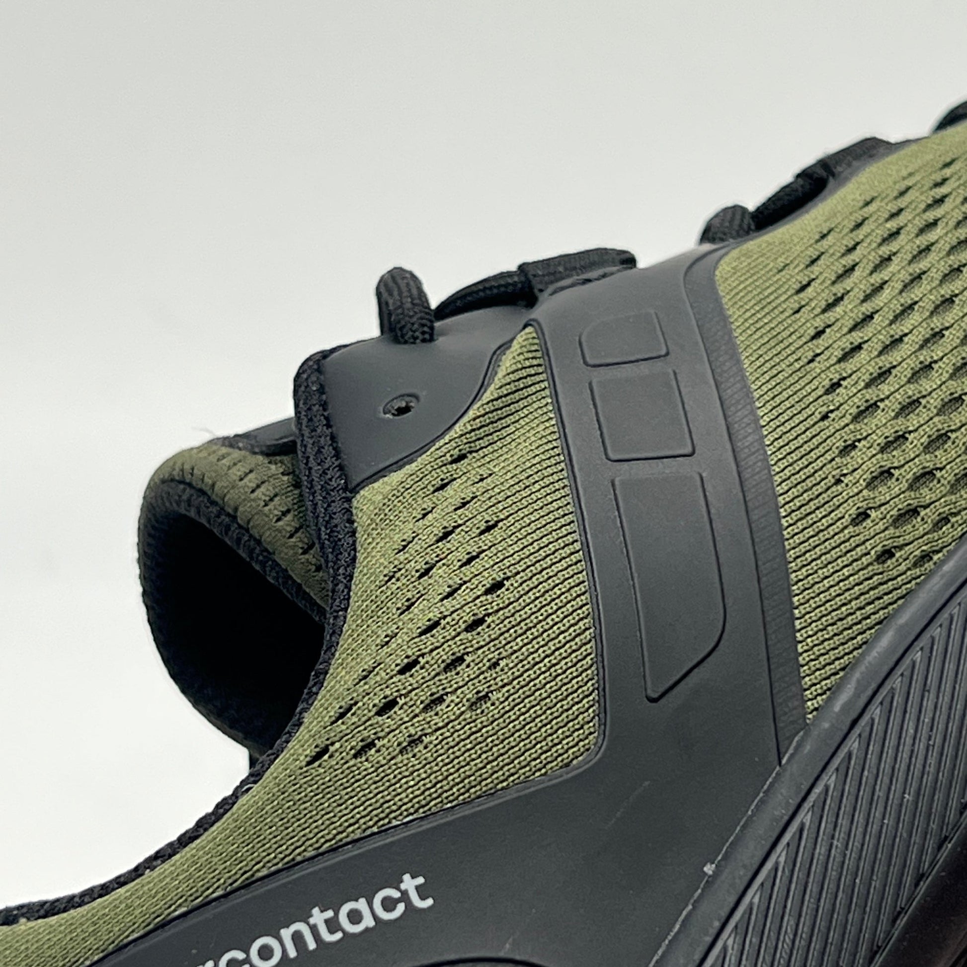 Military green daily barefoot shoes and lateral details of the shoe 