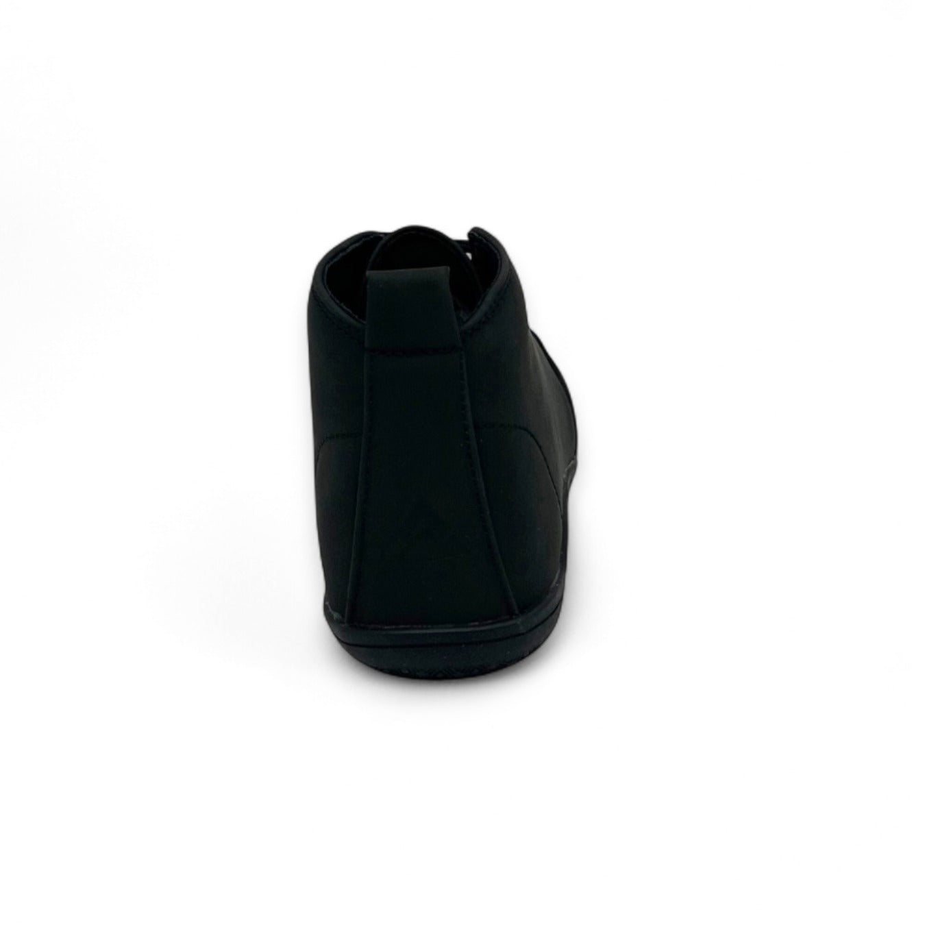 Naturcontact George barefoot shoe in Black color, back view with pull tab and embossed logo.