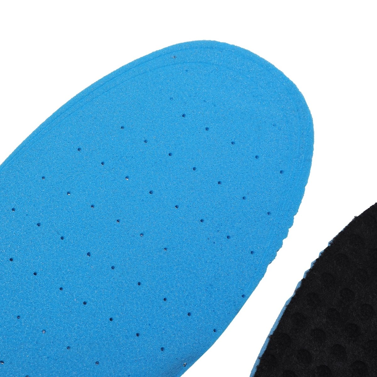Breathable perforated forefoot area of ultra-thin zero-drop thermoregulating insole for barefoot shoes