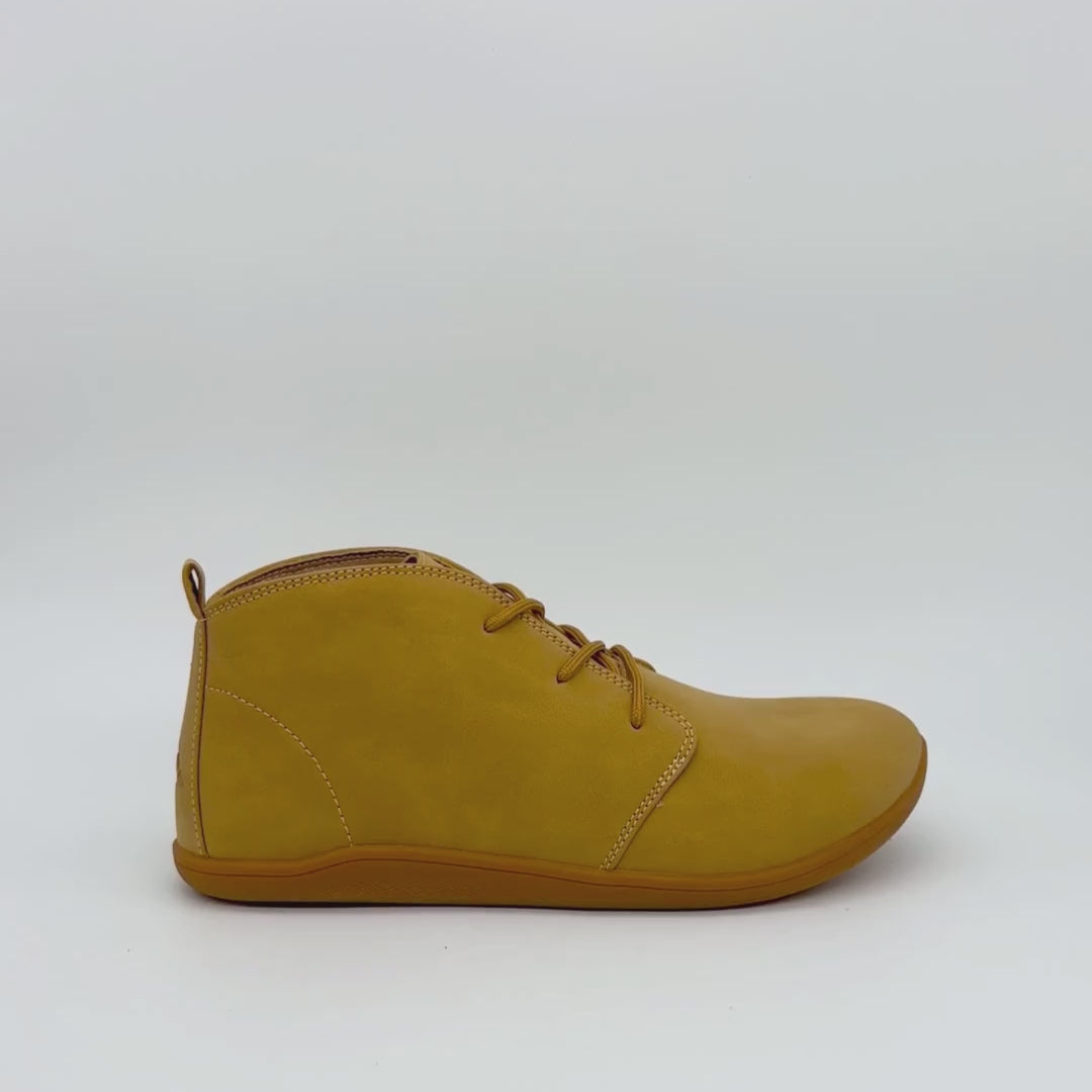 Video of Naturcontact George barefoot shoe in sand color